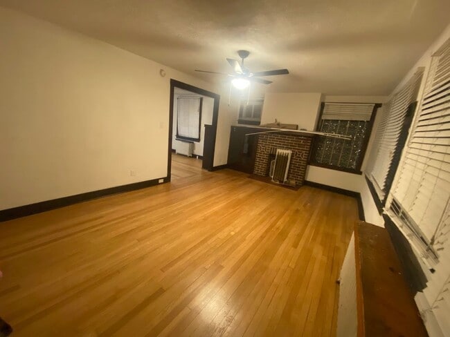 Photo - Newly updated 2 bedroom 1 bath Apartment for rent in Braddock!