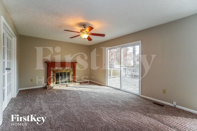 Photo - 8900 Cornwallis Ct