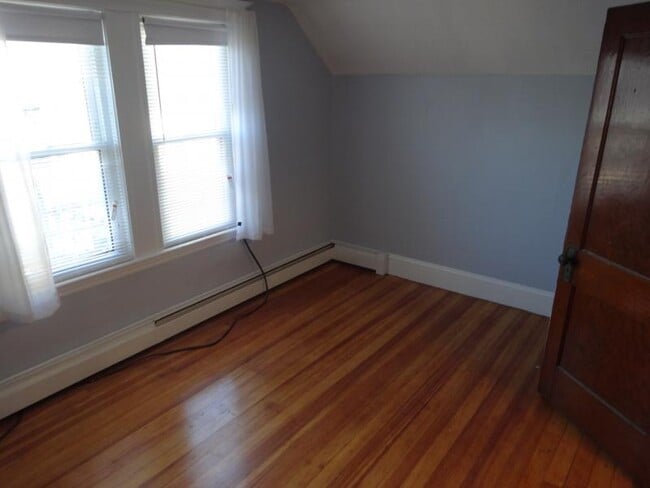 Photo - 92 Hobart St Unit 2