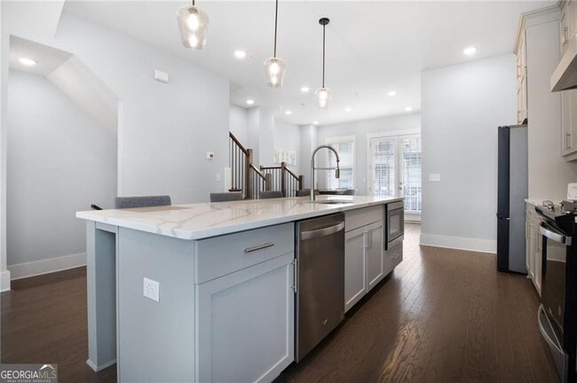 Photo - 1034 Robert Smalls Wy