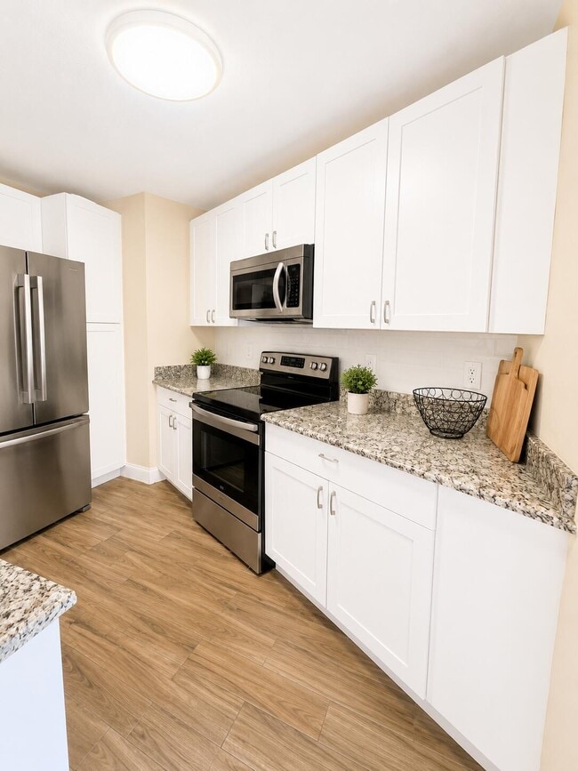 Photo - 192 Springdale Cir