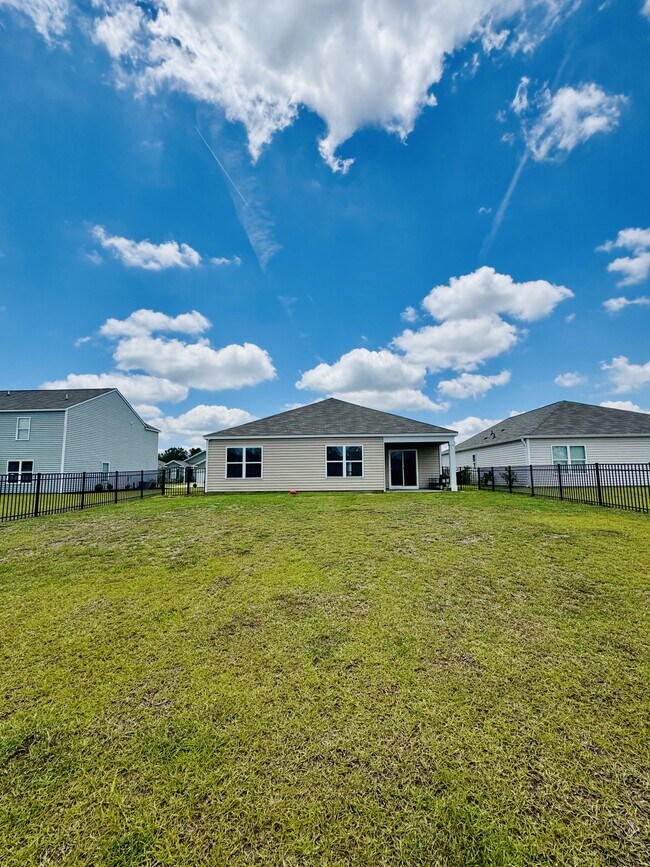 Photo - 809 Woodland Farms Cir