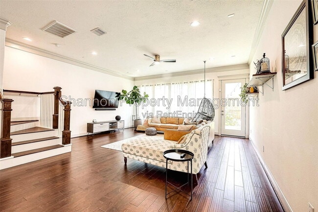 5807 Kansas St Unit D
