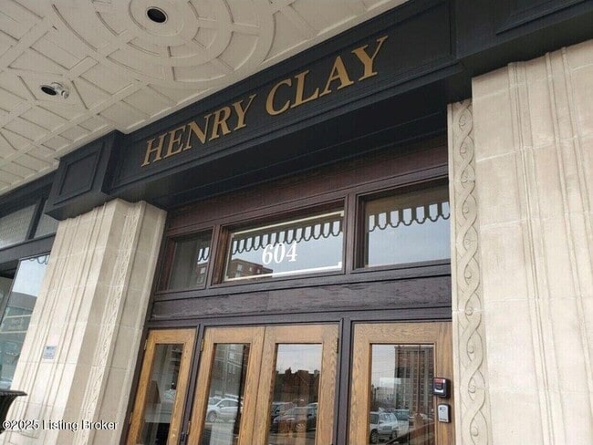 Photo - 604 S 3rd St