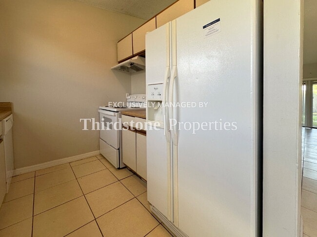 Photo - 5143 Indian Lakes Ct Unit 2