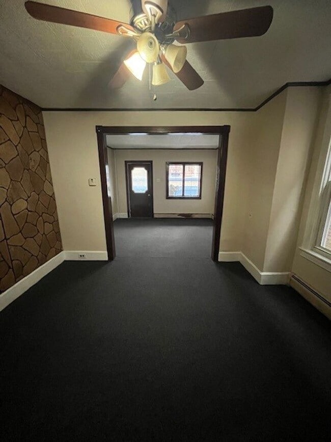 Photo - 3 bed 1 bath