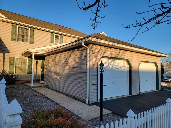 Photo - 26 Heron Dr