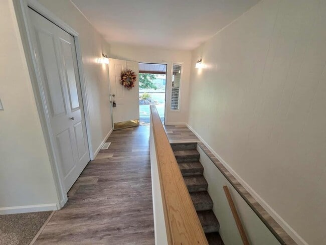 Photo - Stunning 4 Bedroom, 3 Bathroom Home, with ...