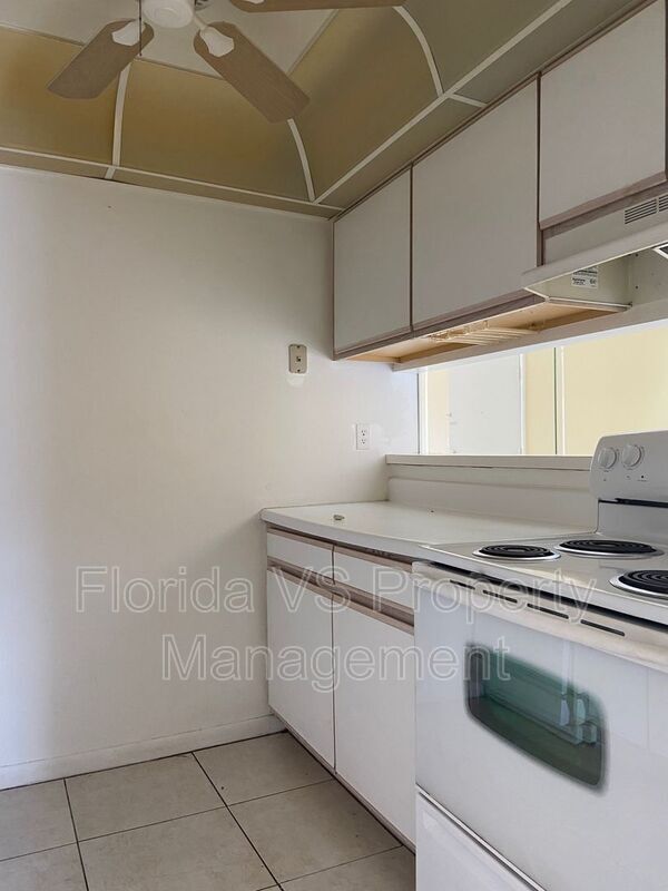 Photo - 925 W Oak Ridge Rd Unidad C