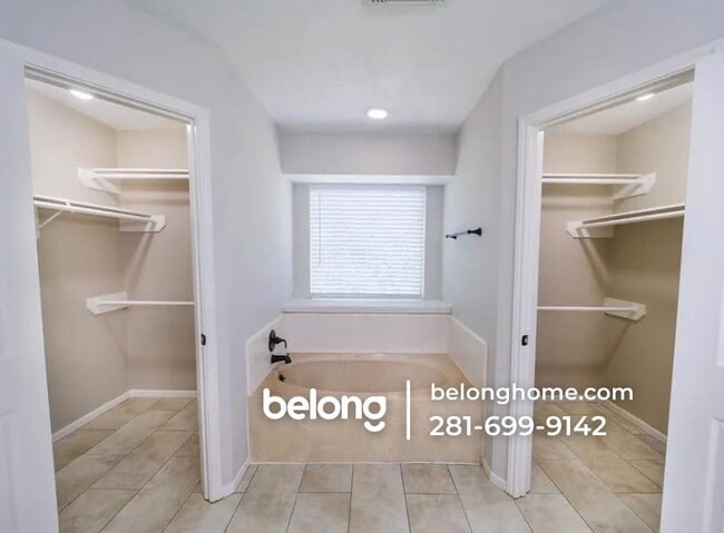 Photo - 17743 Seven Pines Dr