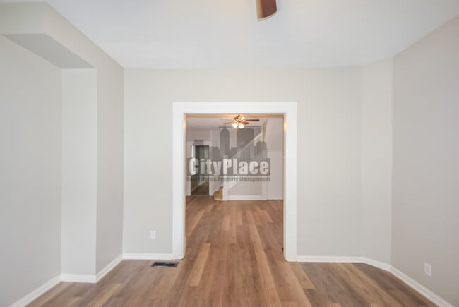 Photo - 2862 Highland Pl