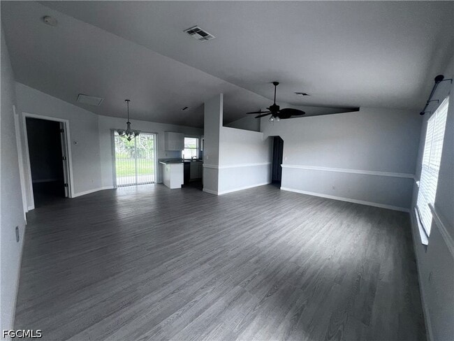 Building Photo - 1306 SW 11th St
