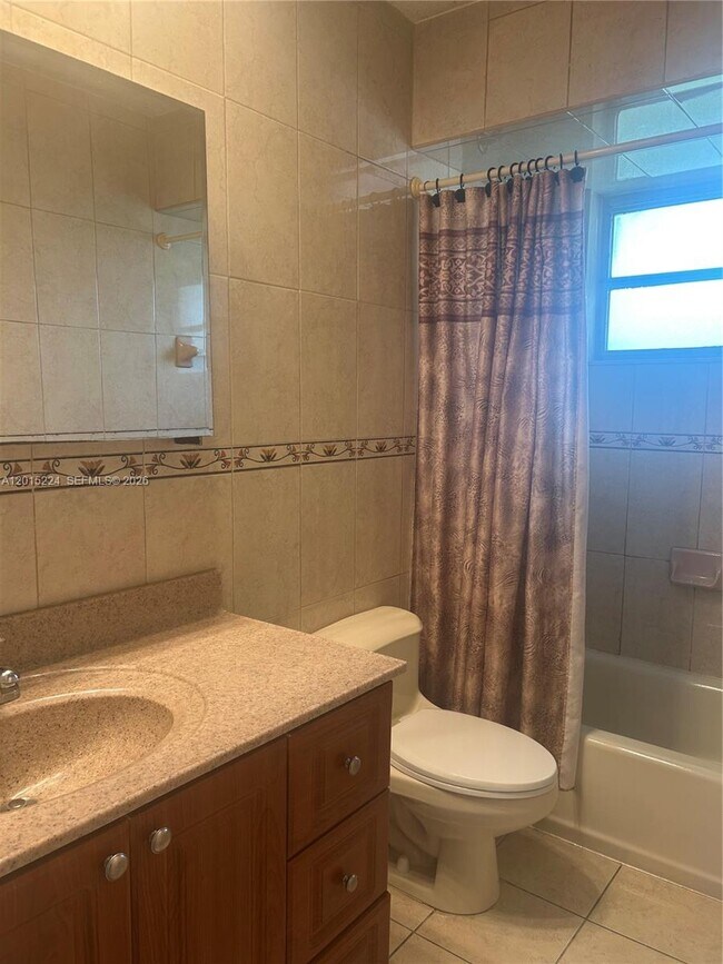 Photo - 6510 SW 20th St Unidad 0