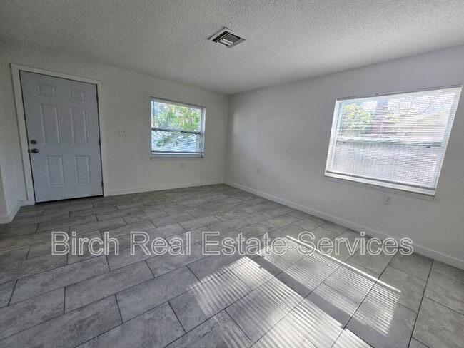 Photo - 5346 Cotee River Dr Unit 5346