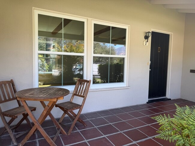 Photo - 1220 E Glenoaks Blvd Unit 1