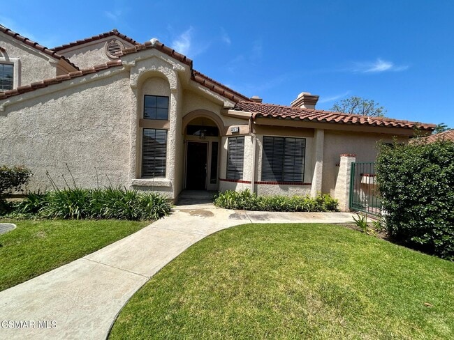 Photo - 408 Country Club Dr Townhome