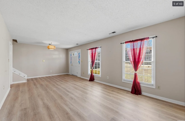 Photo - 753 Cahaba Manor Trl