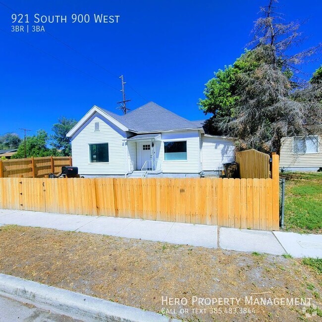 Building Photo - Gorgeous Newly Remodeled House!!