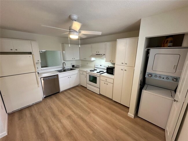 113 Pinehurst Dr Unit 113