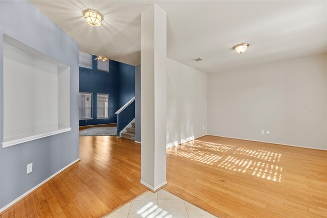 Photo - 12638 Riverhill Ct