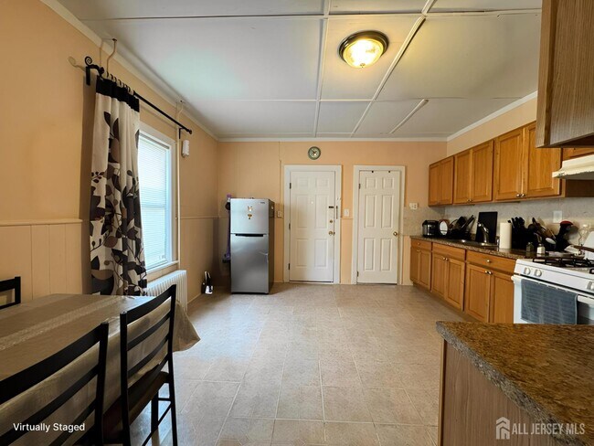 Photo - 25 Gaston Ave