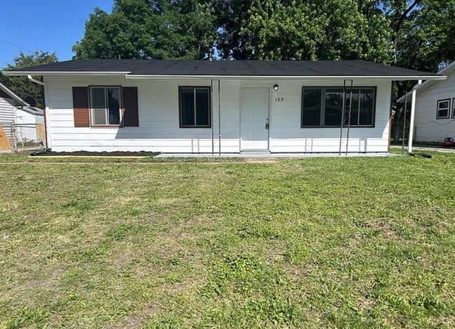 Building Photo - For Lease