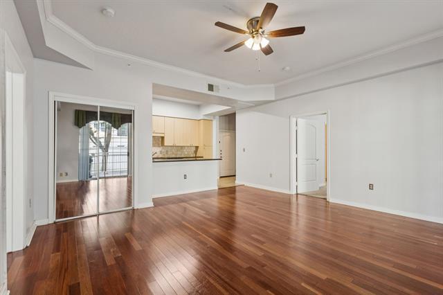 Photo - 3225 Turtle Creek Blvd Blvd Unit 142