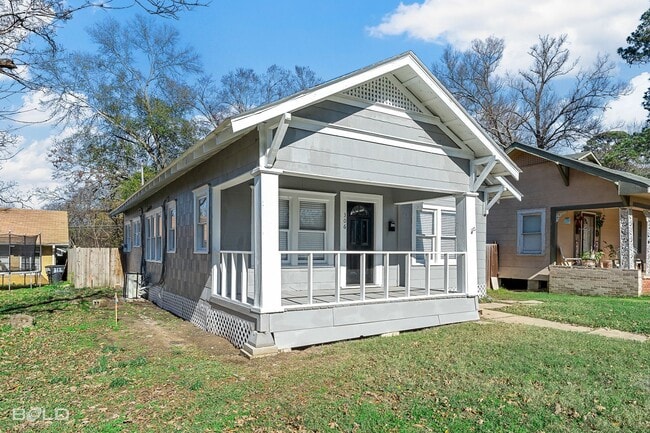 Photo - Check Out this 3 bed 2 bath