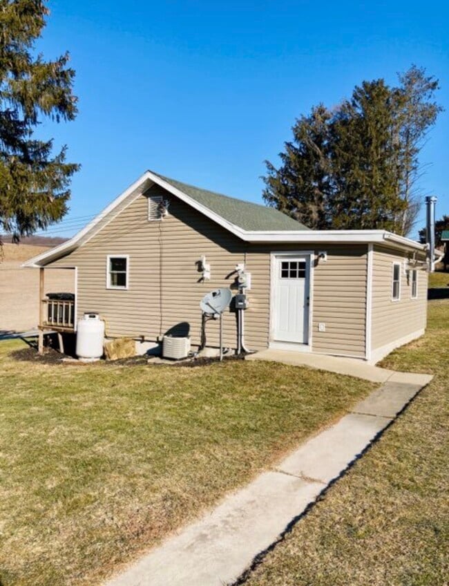 Photo - 314 Goram Rd