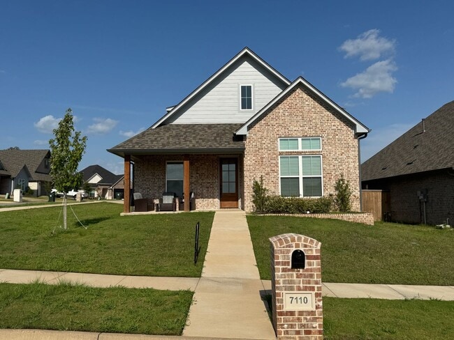 Building Photo - 7110 Alexander Dr