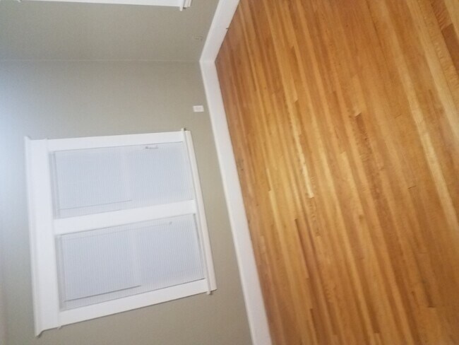 Photo - 72 Ardmore St