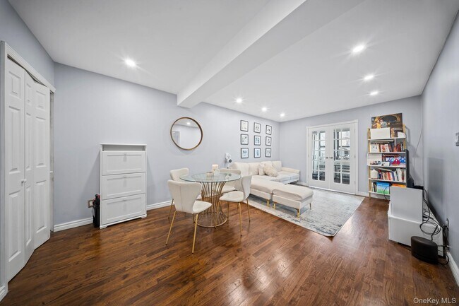 Photo - 58-03 Calloway St Unidad 4FF