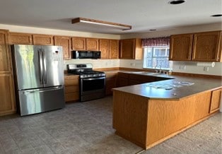 Photo - 8019 57th Dr NE