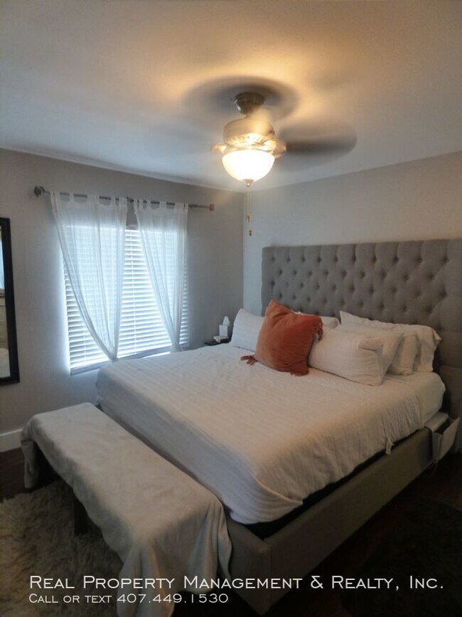 Photo - 3 BR / 2 BA in the Hourglass District