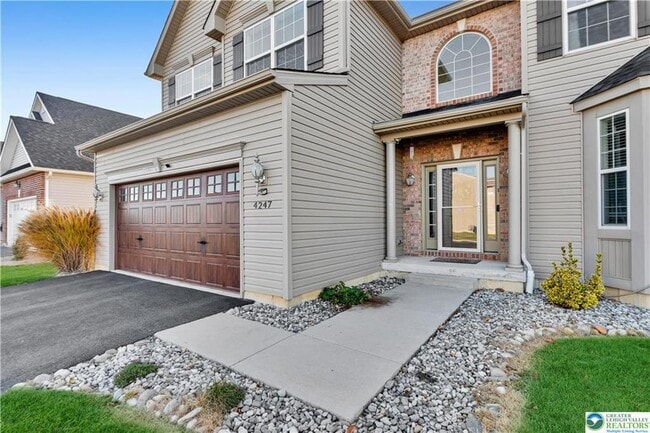 Photo - 4247 Beech Dr