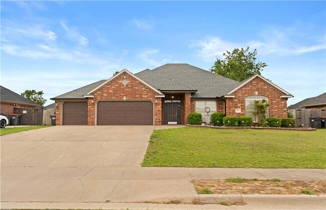 Building Photo - 2034 Willow Ridge Ave