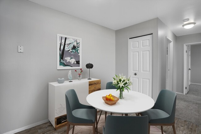 Maple Creek Apartments