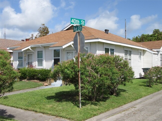 Photo - 2121 Market St