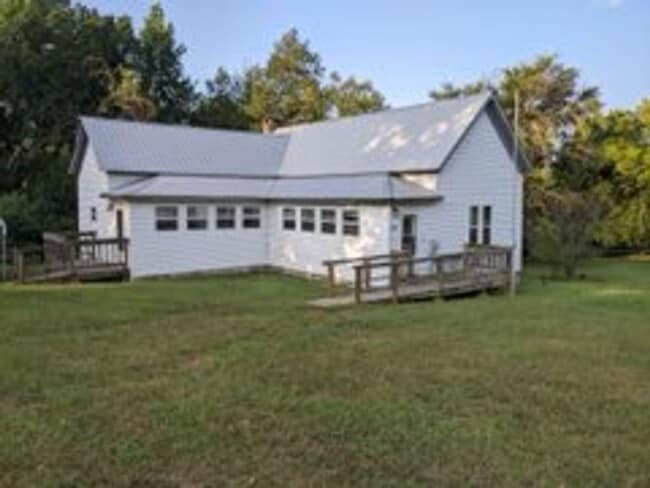Photo - Welcome to this charming 3-bedroom, 1-bath...
