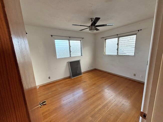 Photo - 3838 Keanu St Unit 1 Upstairs