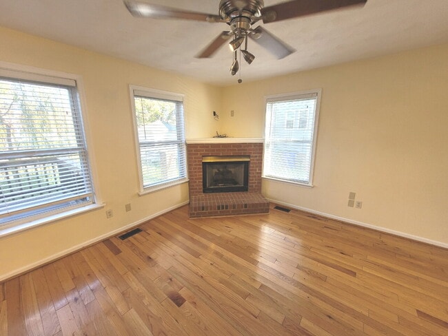 Photo - 3 Bedroom, 2.5 Bath Home with Open Floor Plan