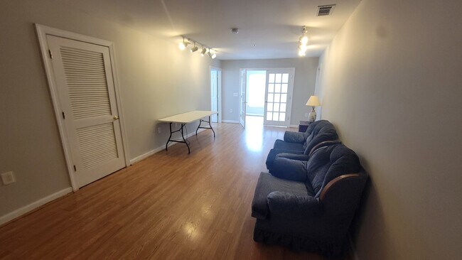 Photo - Fantastic three-bedroom three, three-bathr... Unit A13