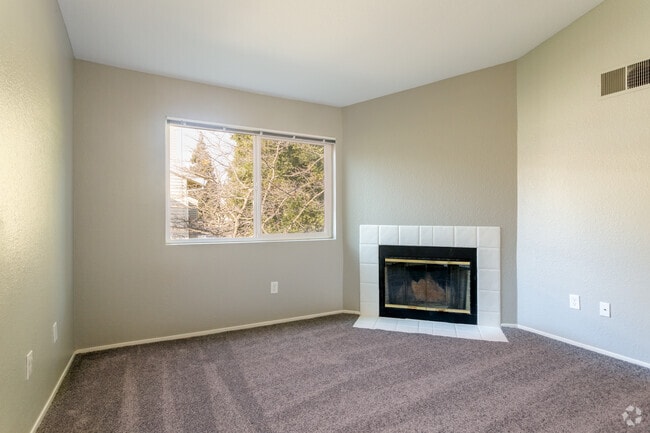 1BR, 1BA - 687SF