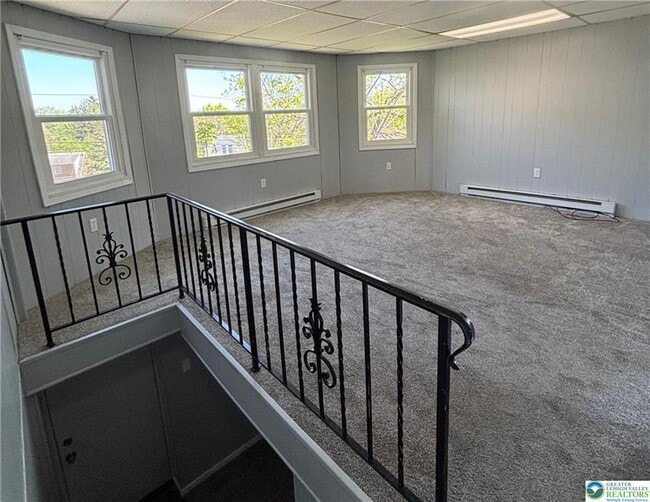 Photo - 722 Weil St