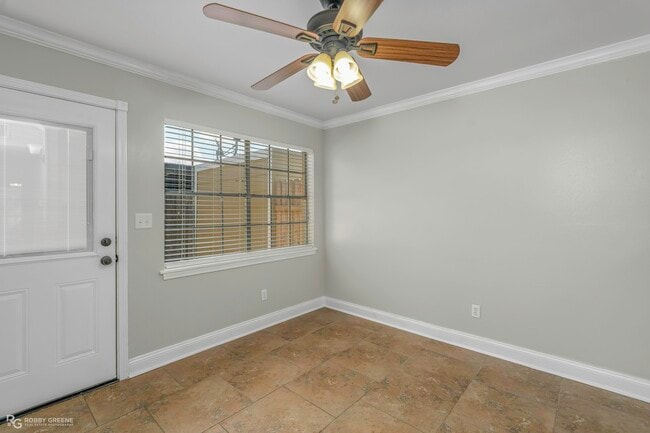 Photo - 10001 Stratmore Cir