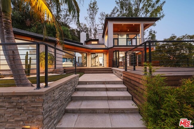 Building Photo - 3627 Woodhill Canyon Rd Rental