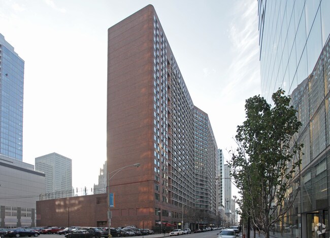 Photo - 211 E. Ohio St.