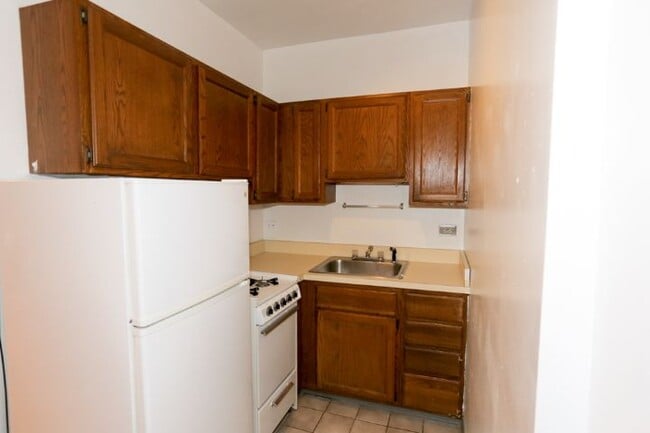 Photo - 457 W Melrose Unit 602