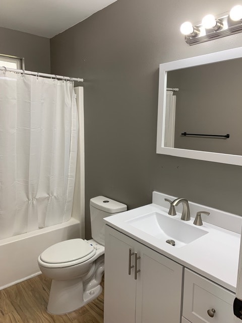 Photo - 1611 21st St