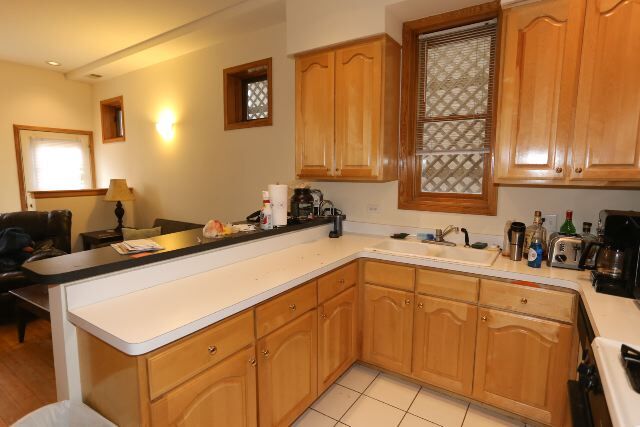 Photo - 921 W Wolfram St Unidad J09P